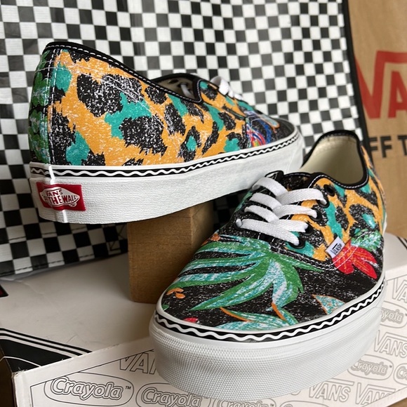 Vans Men’s Authentic Crayola Van Doreen Inspiration sneakers - Picture 7 of 16